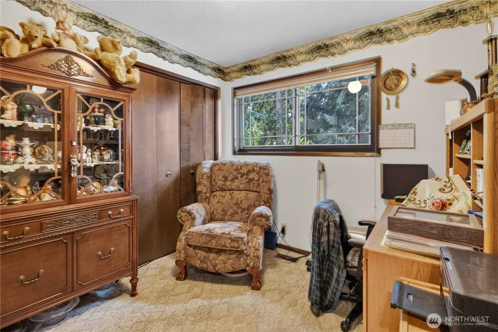 1006 Sandy Bend Road Castle Rock, WA 98611
