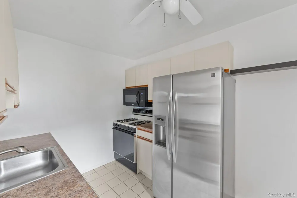 5 Kings Court Nanuet, NY 10954