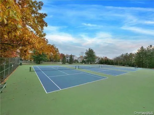 5 Kings Court Nanuet, NY 10954