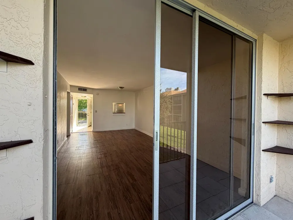 7960 NW 50th Street #202 Lauderhill, FL 33351