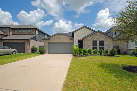 8326 Oakland Heights Lane