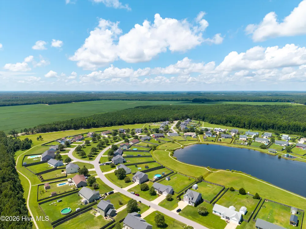 173 Laurel Woods Way Currituck, NC 27929
