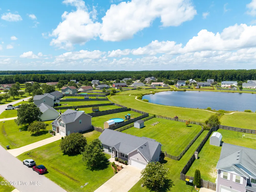 173 Laurel Woods Way Currituck, NC 27929