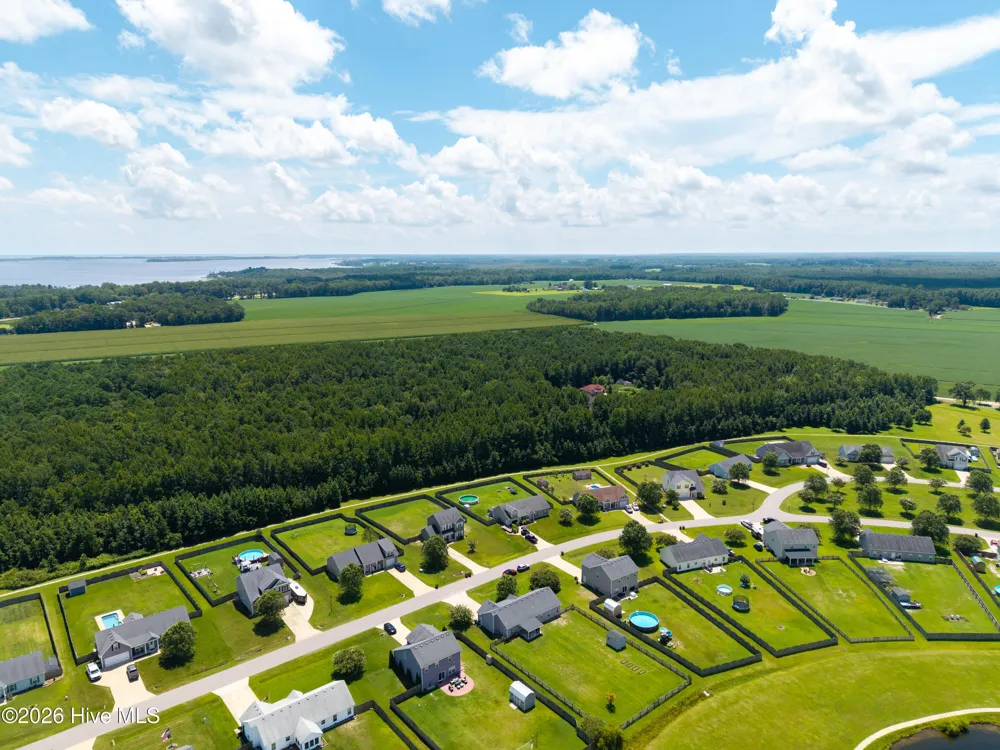 173 Laurel Woods Way Currituck, NC 27929