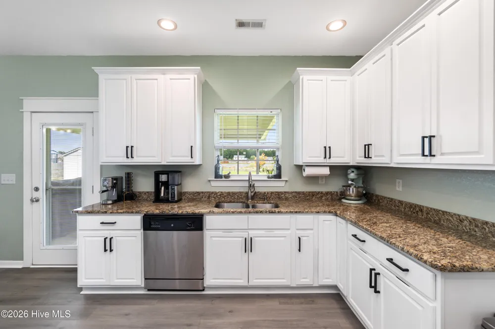 173 Laurel Woods Way Currituck, NC 27929