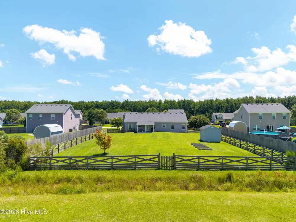 173 Laurel Woods Way Currituck, NC 27929