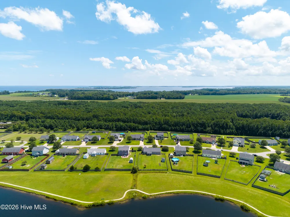 173 Laurel Woods Way Currituck, NC 27929