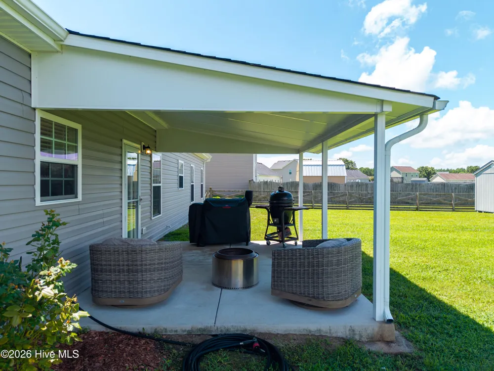 173 Laurel Woods Way Currituck, NC 27929