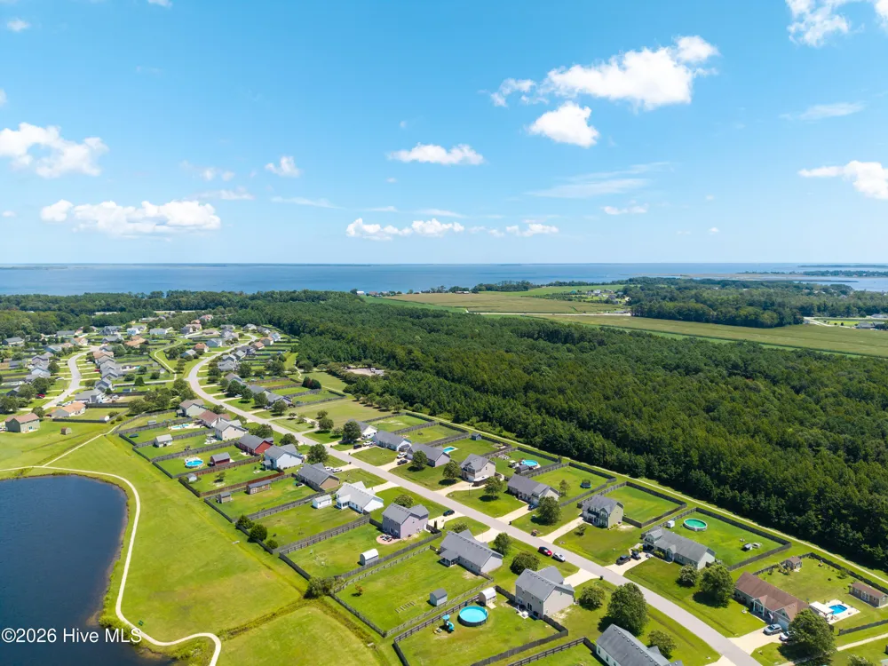 173 Laurel Woods Way Currituck, NC 27929