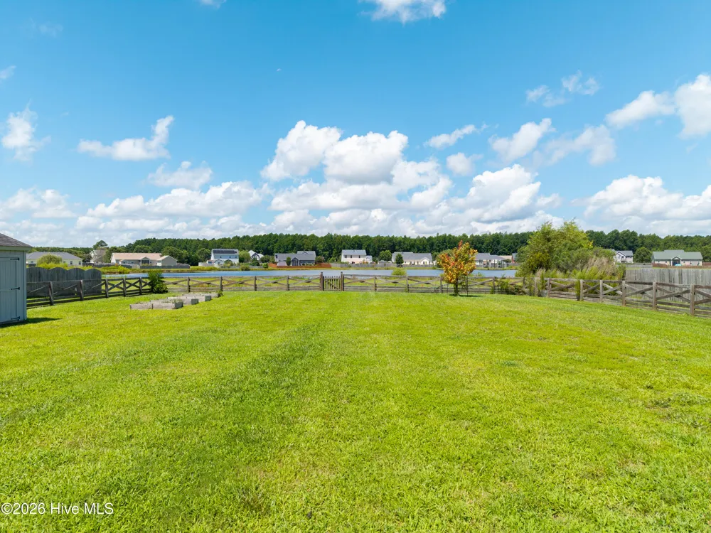 173 Laurel Woods Way Currituck, NC 27929
