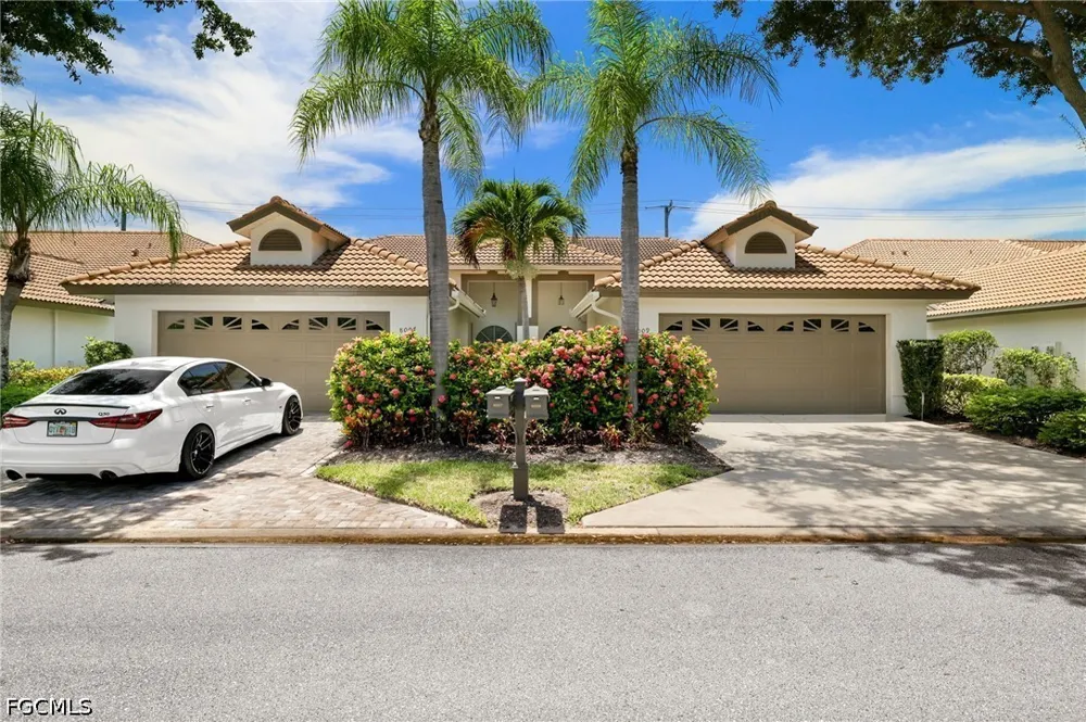 San Vista Circle Naples, FL 34109