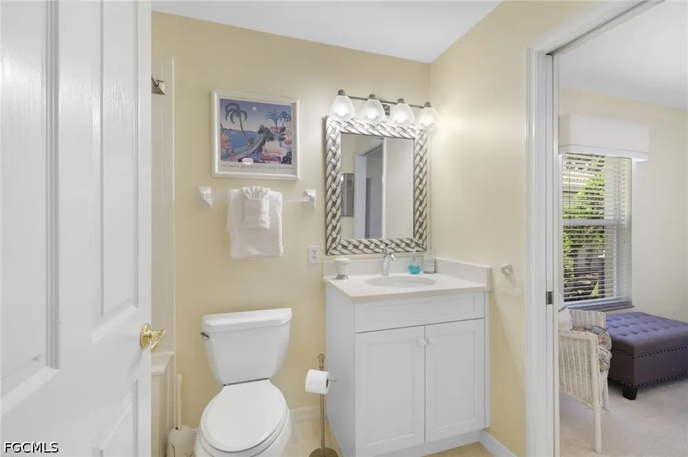 San Vista Circle Naples, FL 34109
