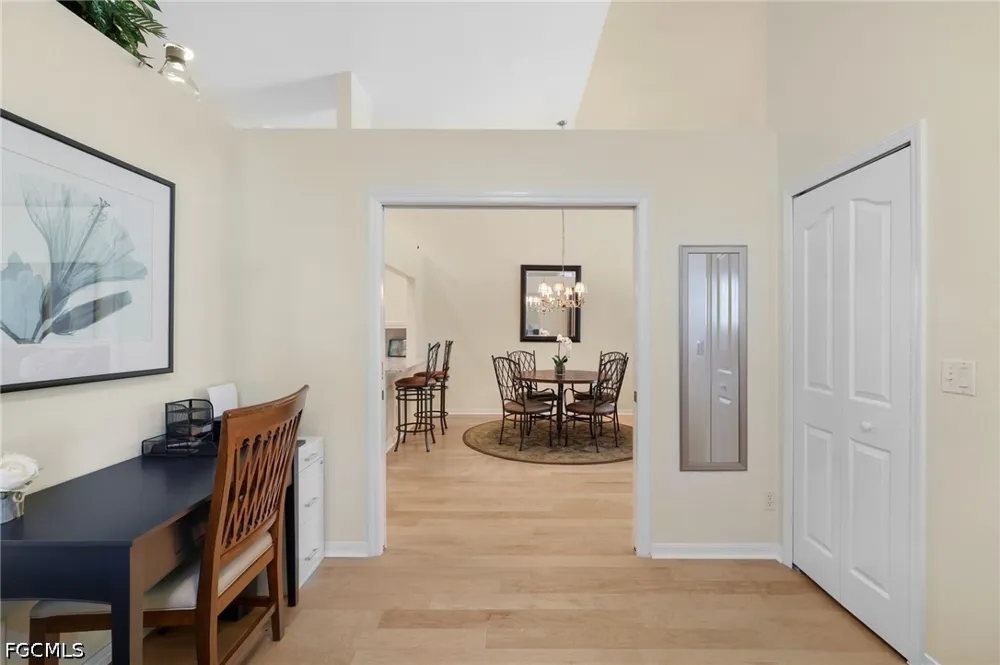 San Vista Circle Naples, FL 34109