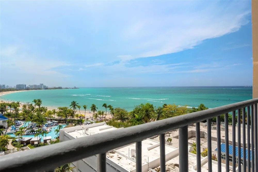 6165 ISLA VERDE AVE. #853 Carolina, PR 00979