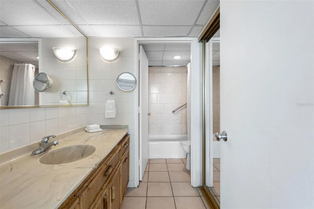 6165 ISLA VERDE AVE. #853 Carolina, PR 00979