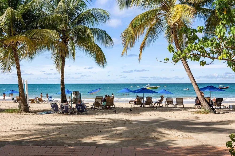 6165 ISLA VERDE AVE. #853 Carolina, PR 00979