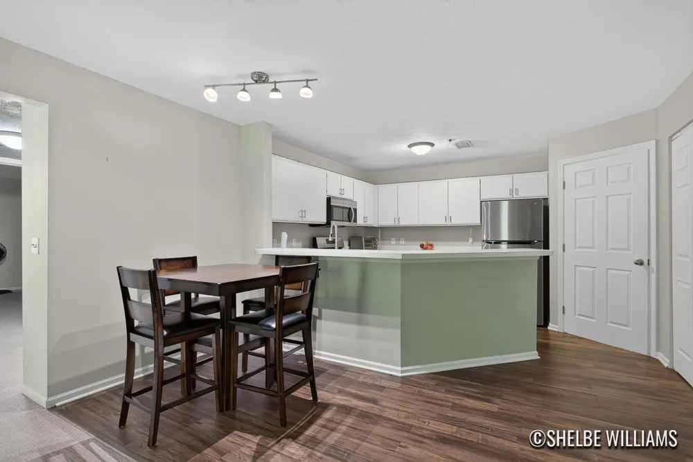 3065 Poplar Creek Drive SE #104 Kentwood City, MI 49512