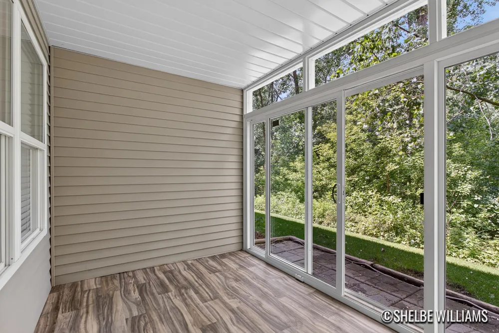 3065 Poplar Creek Drive SE #104 Kentwood City, MI 49512
