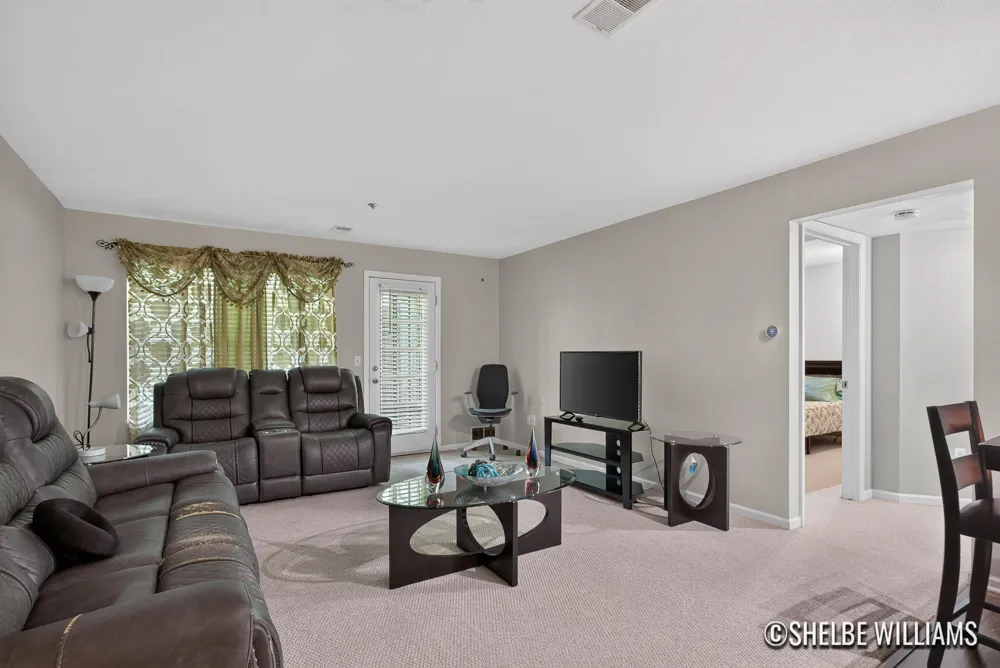 3065 Poplar Creek Drive SE #104 Kentwood City, MI 49512