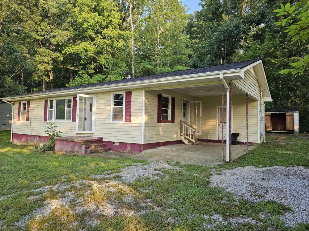 118 County Road 503 Englewood, TN 37329