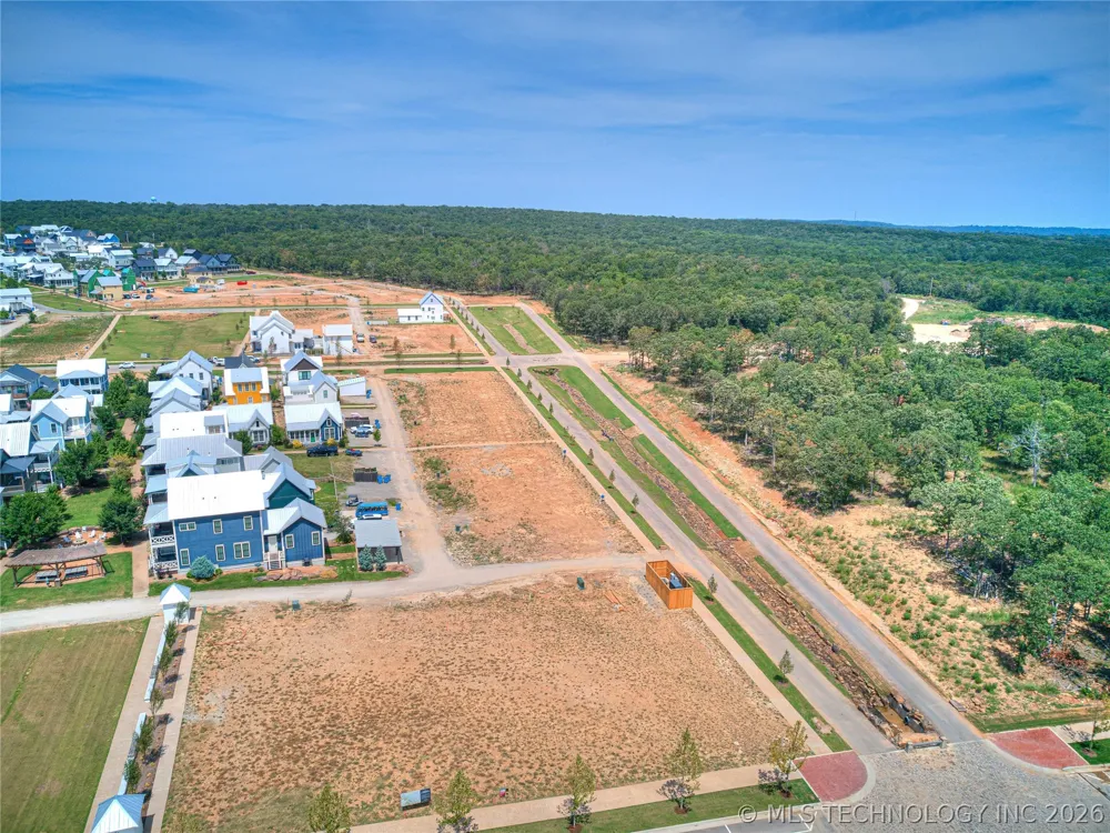 62 Boulevard Carlton Landing, OK 74432
