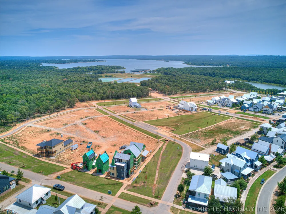 62 Boulevard Carlton Landing, OK 74432