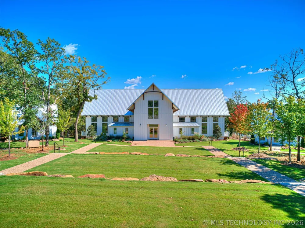 62 Boulevard Carlton Landing, OK 74432