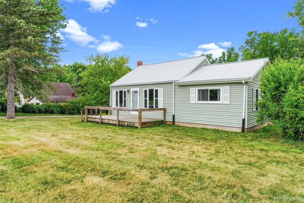 6163 State Road Richfield Township, MI 48423