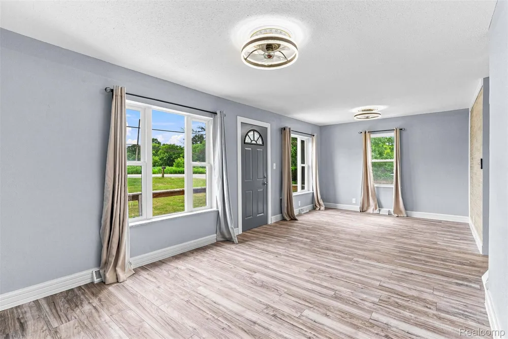 6163 State Road Richfield Township, MI 48423