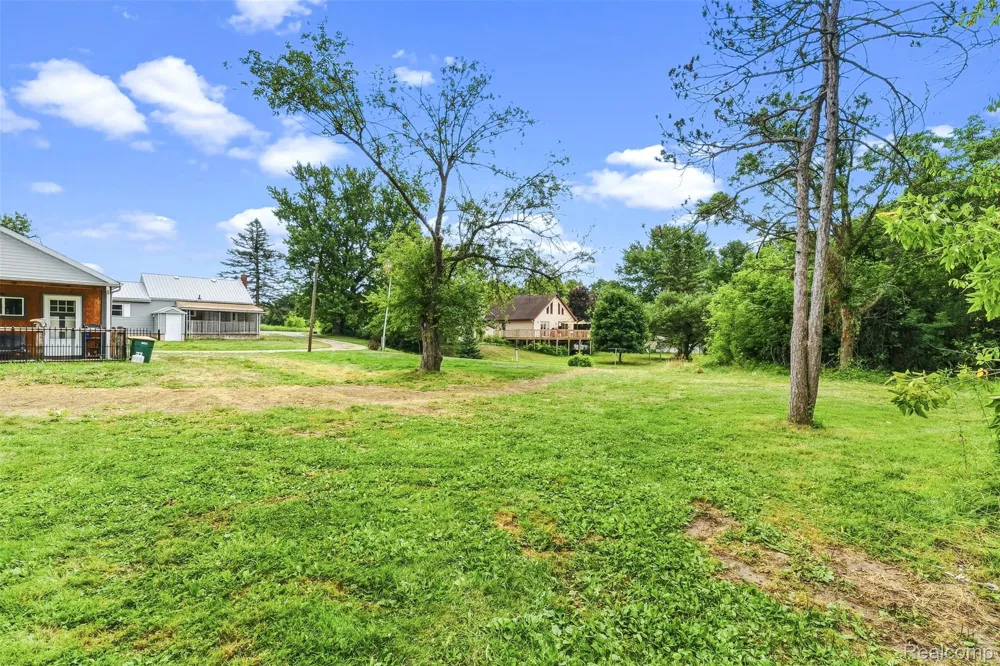 6163 State Road Richfield Township, MI 48423