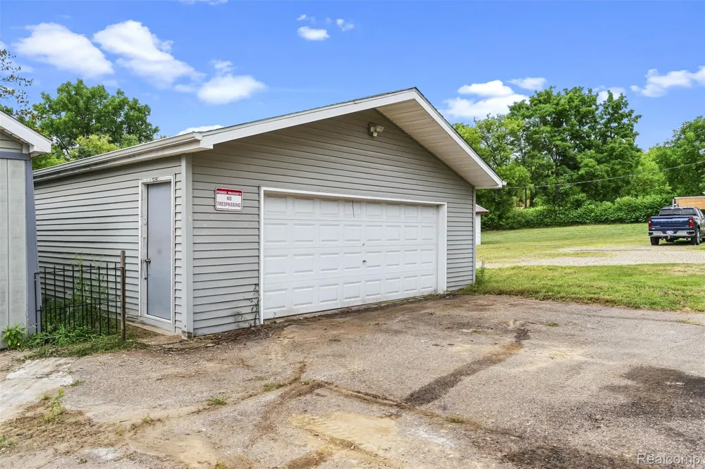6163 State Road Richfield Township, MI 48423