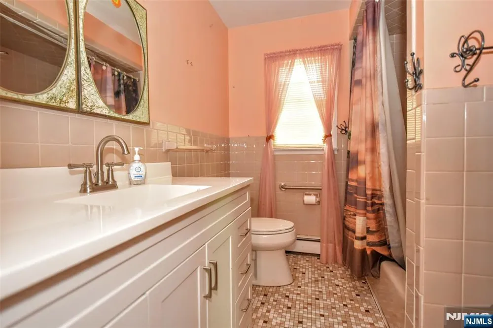 479 Goffle Road Wyckoff, NJ 07481
