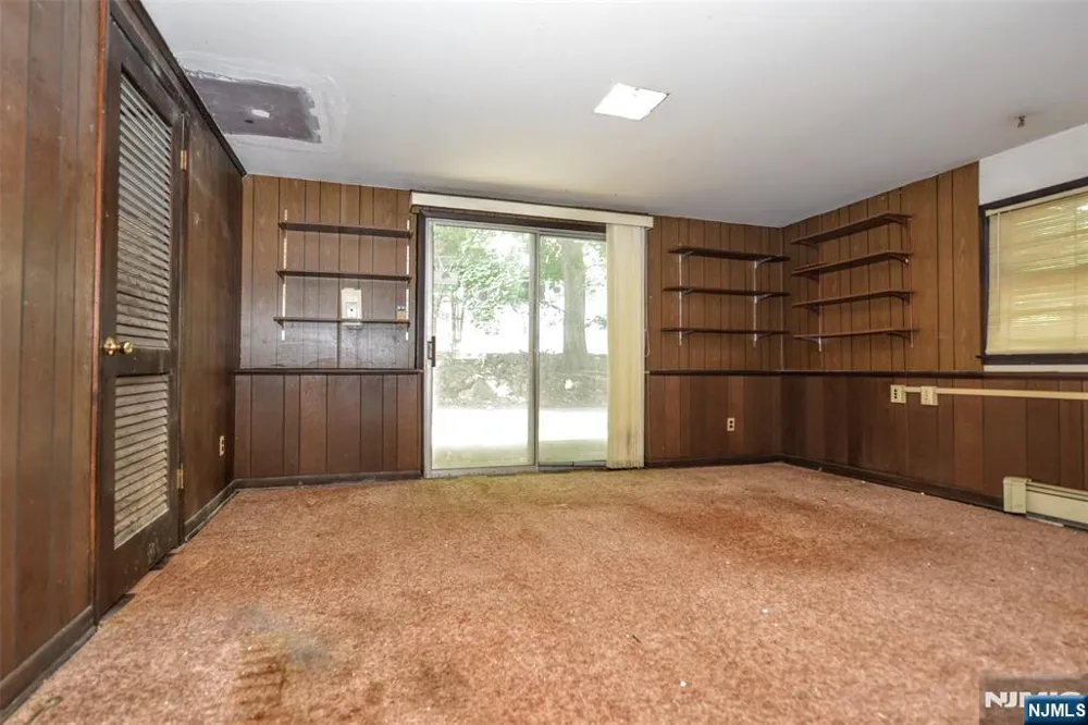 479 Goffle Road Wyckoff, NJ 07481