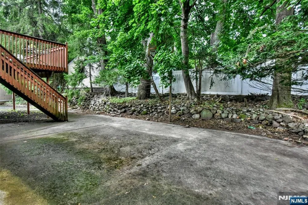 479 Goffle Road Wyckoff, NJ 07481