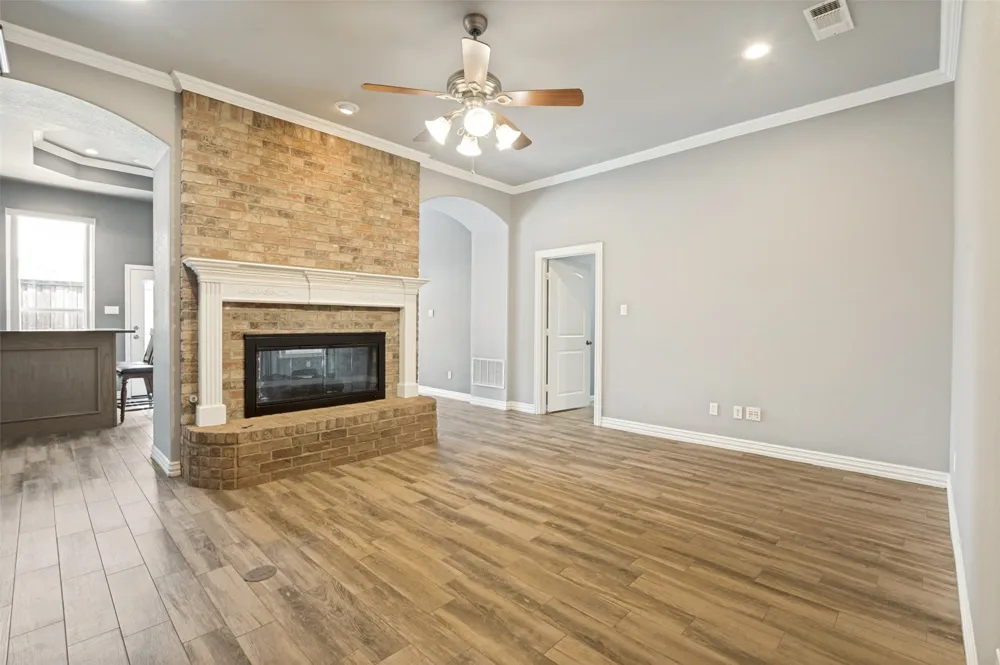 1533 Estates Way Carrollton, TX 75006
