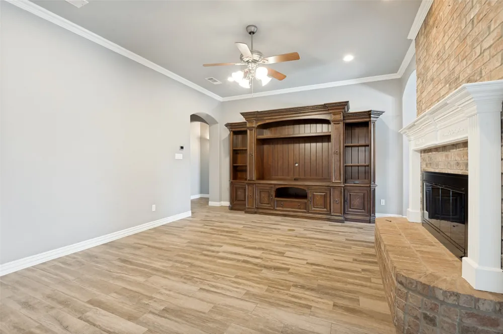 1533 Estates Way Carrollton, TX 75006