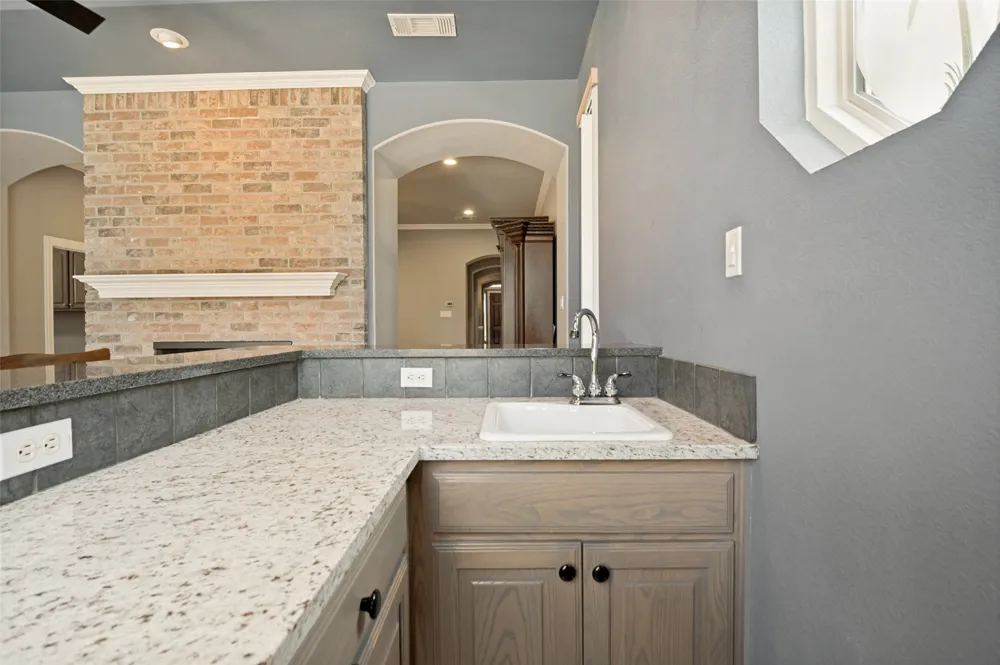 1533 Estates Way Carrollton, TX 75006