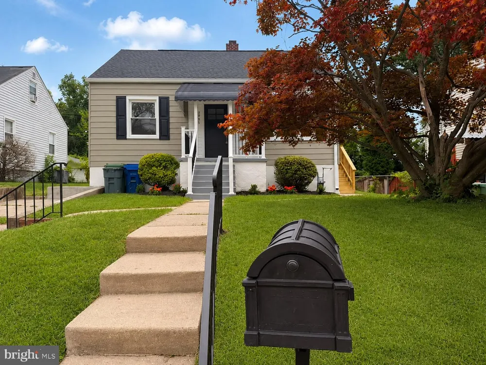 2903 FOREST GLEN ROAD Baltimore, MD 21216