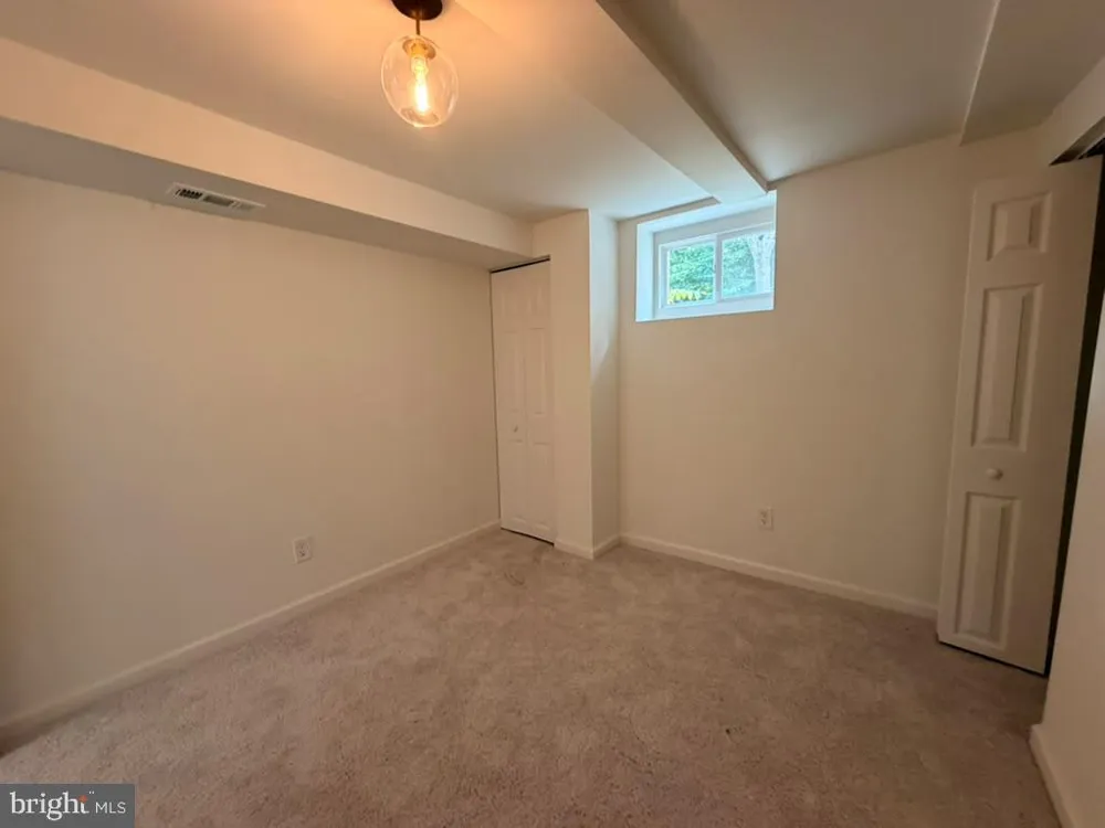 2903 FOREST GLEN ROAD Baltimore, MD 21216