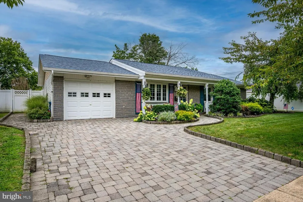 10 FOREST PARK TERRACE Monroe Township, NJ 08831