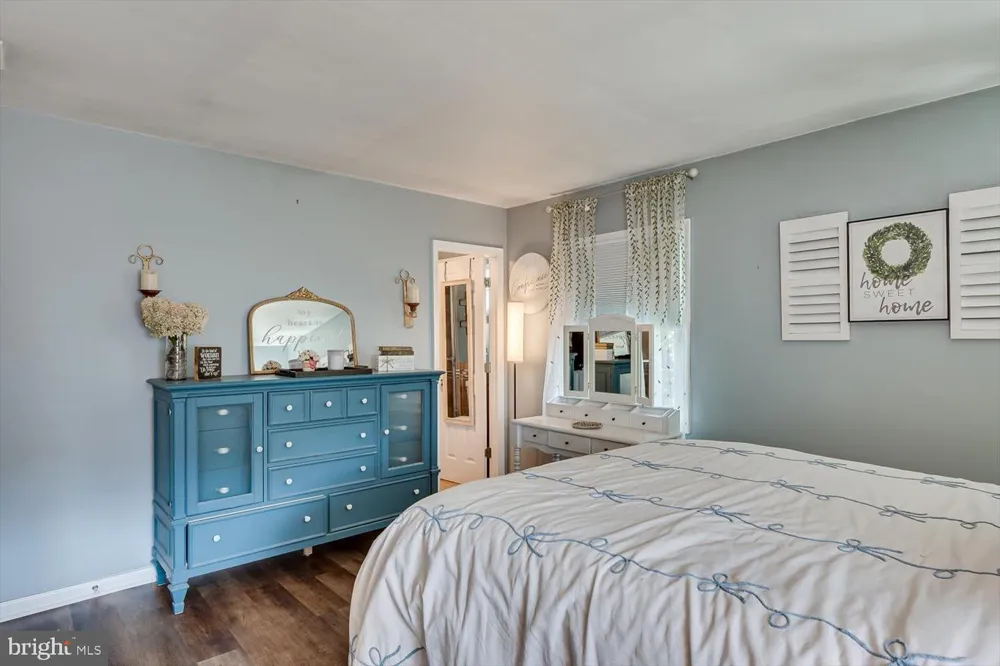 10 FOREST PARK TERRACE Monroe Township, NJ 08831