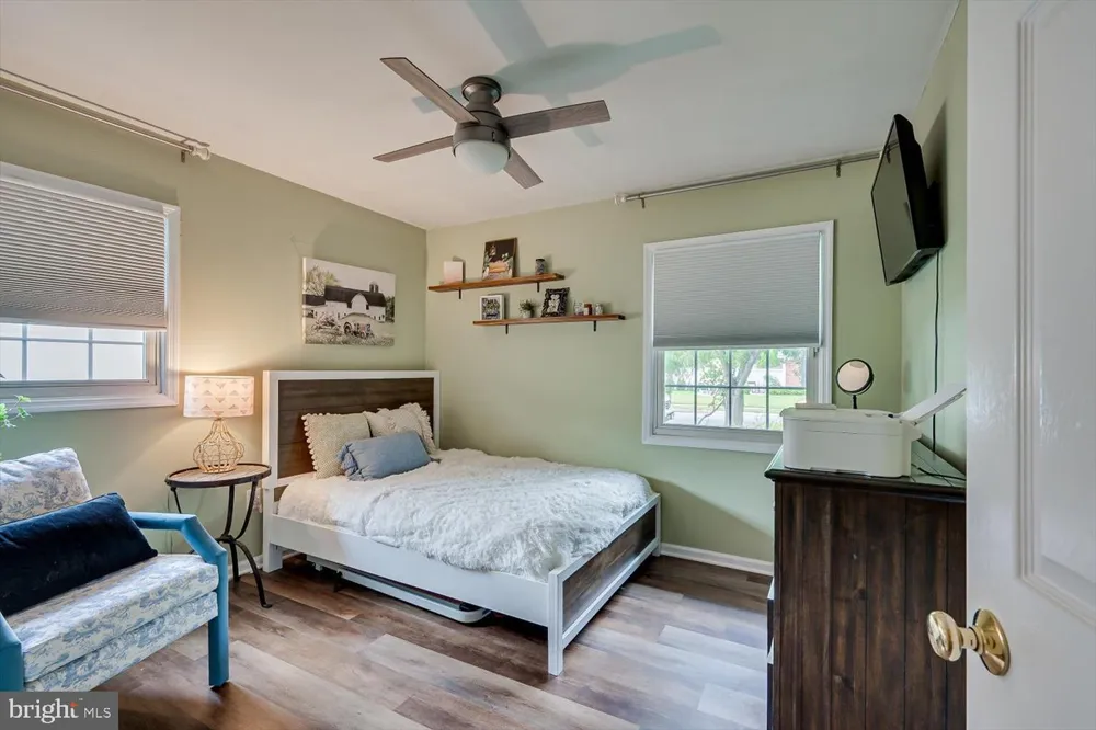 10 FOREST PARK TERRACE Monroe Township, NJ 08831