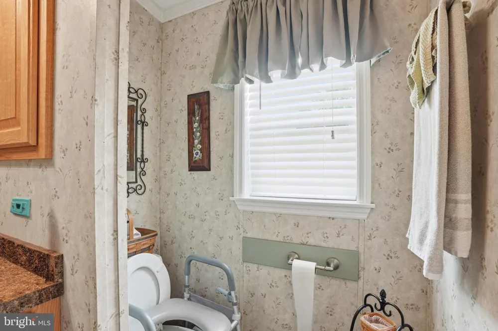 1065 PINE CIRCLE Telford, PA 18969