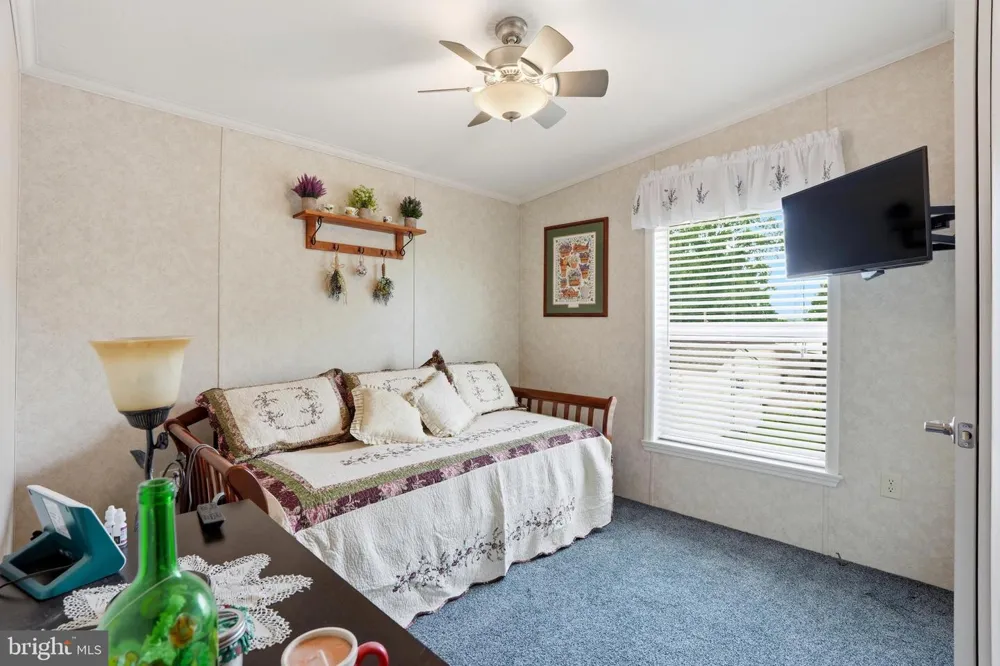 1065 PINE CIRCLE Telford, PA 18969