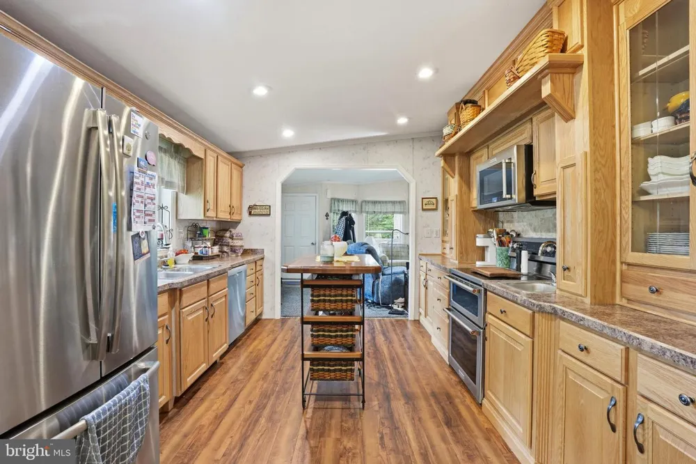 1065 PINE CIRCLE Telford, PA 18969