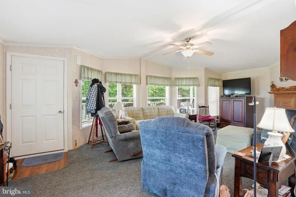 1065 PINE CIRCLE Telford, PA 18969