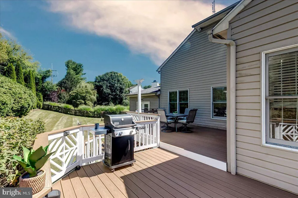 5764 OYSTER BAY DRIVE Eldersburg, MD 21784