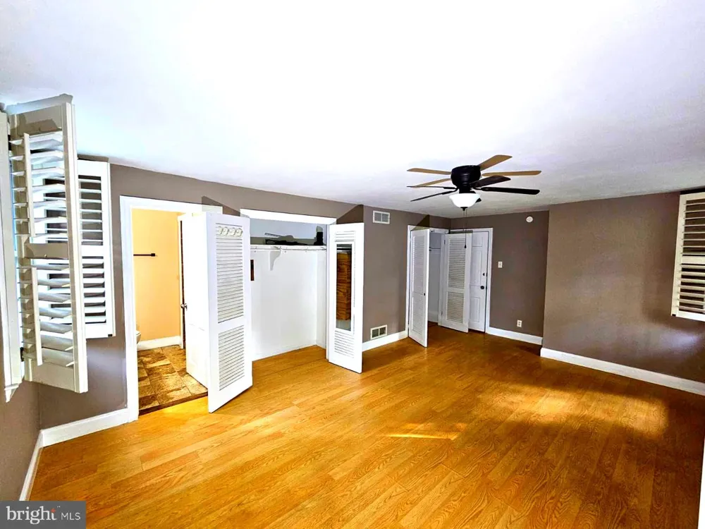 400 MARPLE ROAD Broomall, PA 19008