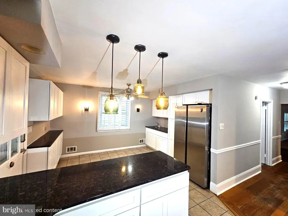 400 MARPLE ROAD Broomall, PA 19008