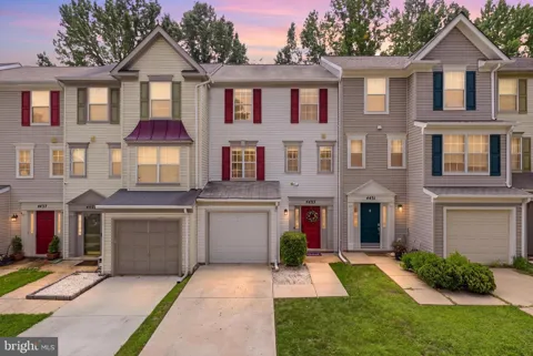 4433 CORNWALL COURT
